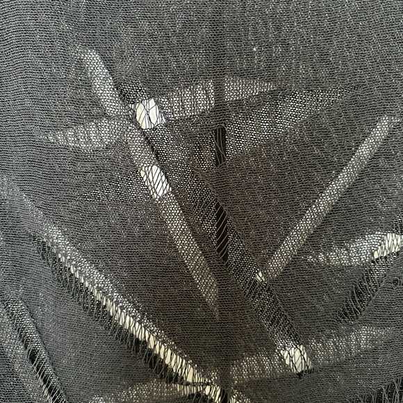 Colour 5 Power Black Woven Sweater L - Picture 3 of 6